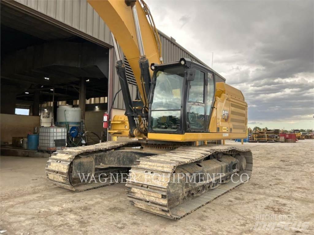 CAT 352 Верижен екскаватор