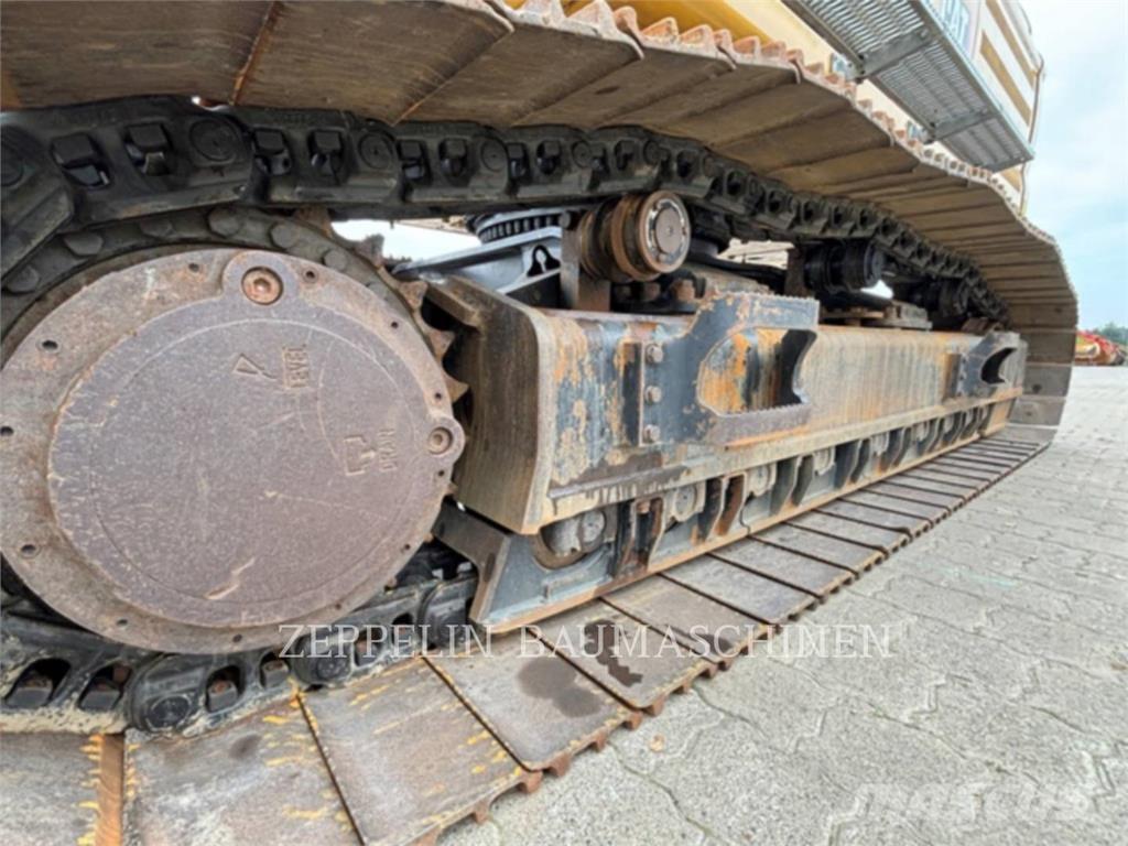 CAT 352-08 Верижен екскаватор