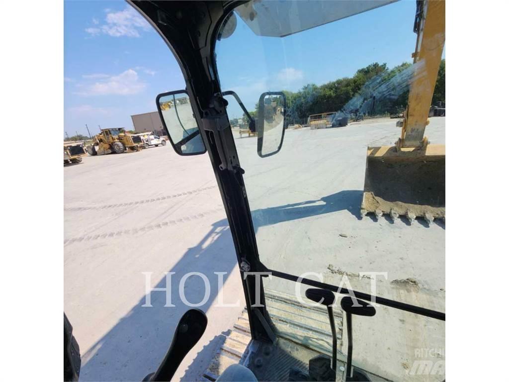 CAT 352 11 Верижен екскаватор