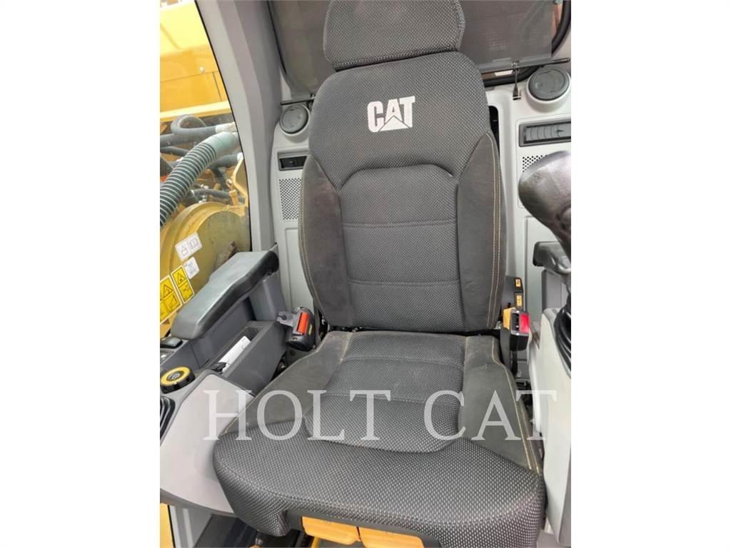 CAT 352 11 TC Верижен екскаватор