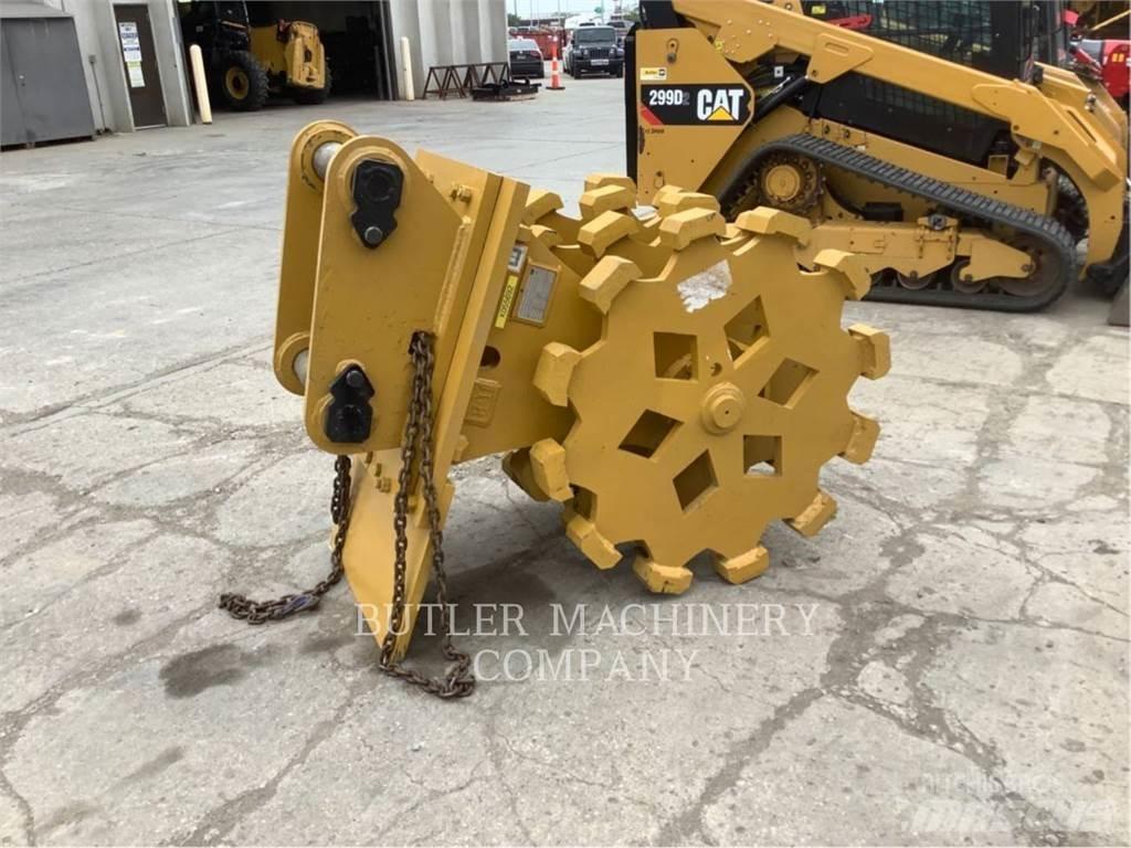 CAT 36 COMPACTOR WHEEL Строителство - Други