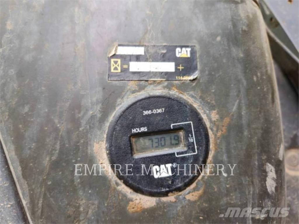 CAT 365C Верижен екскаватор