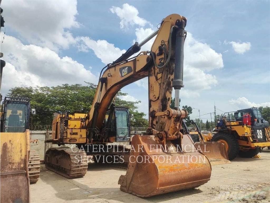 CAT 374F Верижен екскаватор