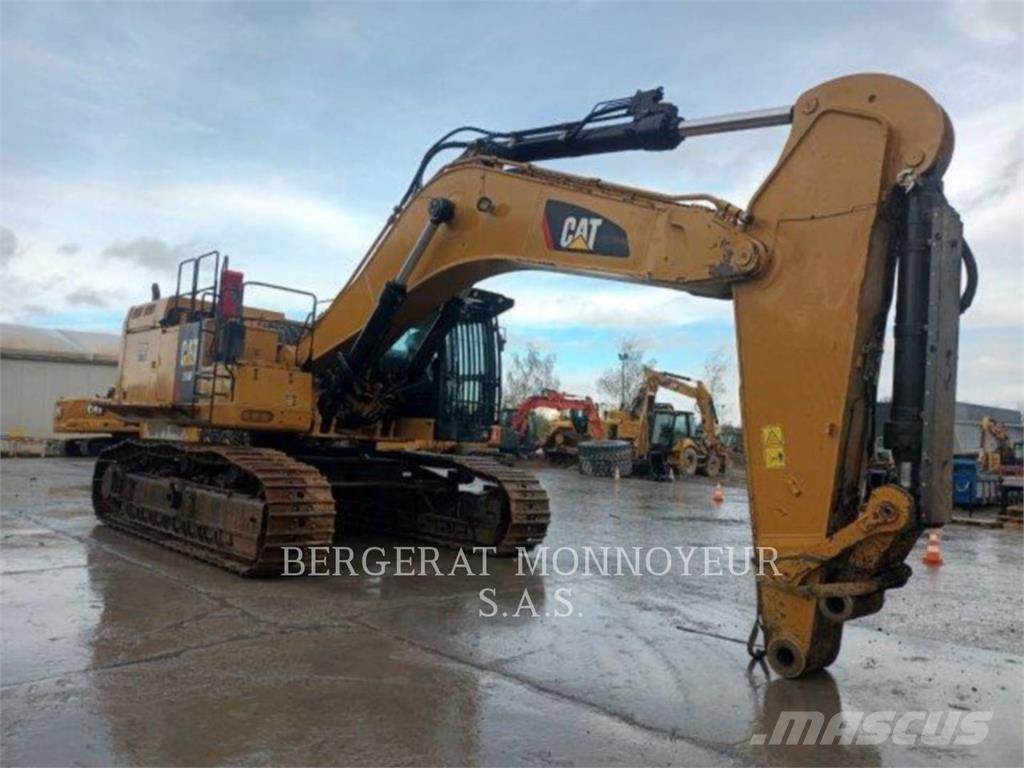 CAT 374F Верижен екскаватор