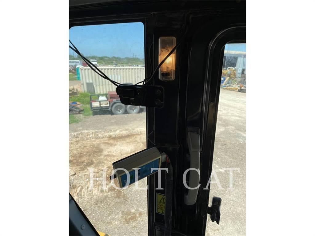 CAT 374FL Верижен екскаватор
