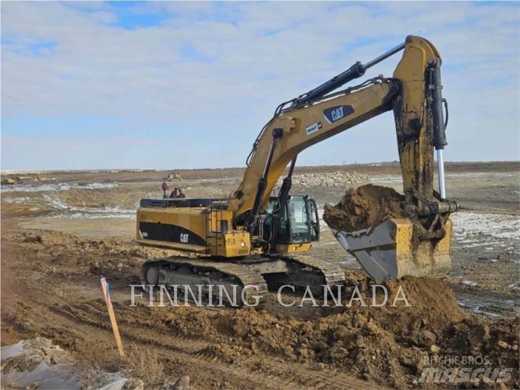 CAT 390D Верижен екскаватор
