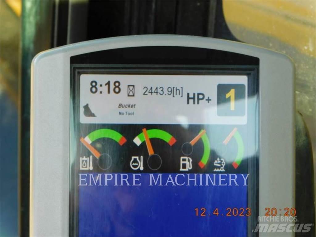 CAT 390FL GP P Верижен екскаватор