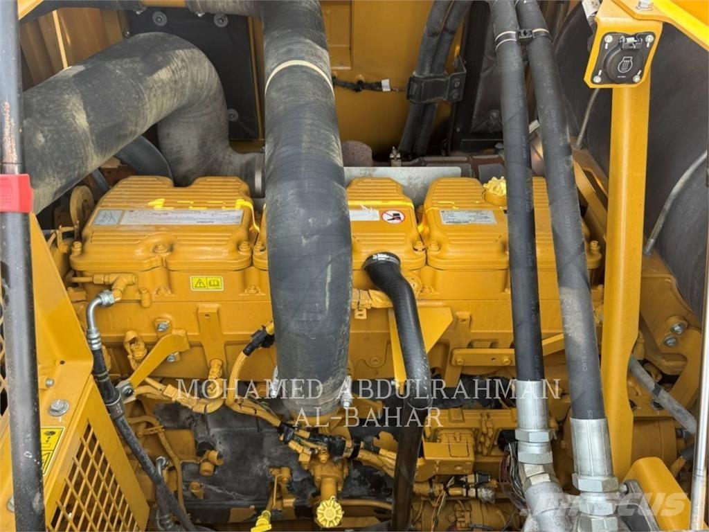 CAT 395 Верижен екскаватор