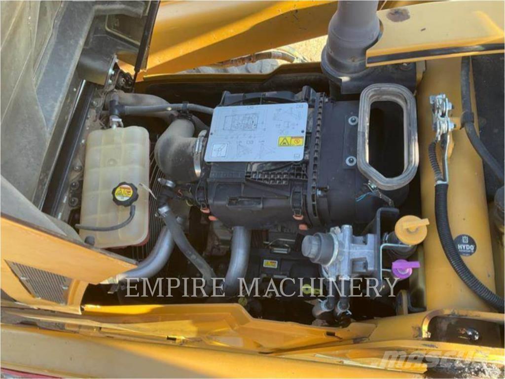 CAT 415F2 IL Колесни товарачи