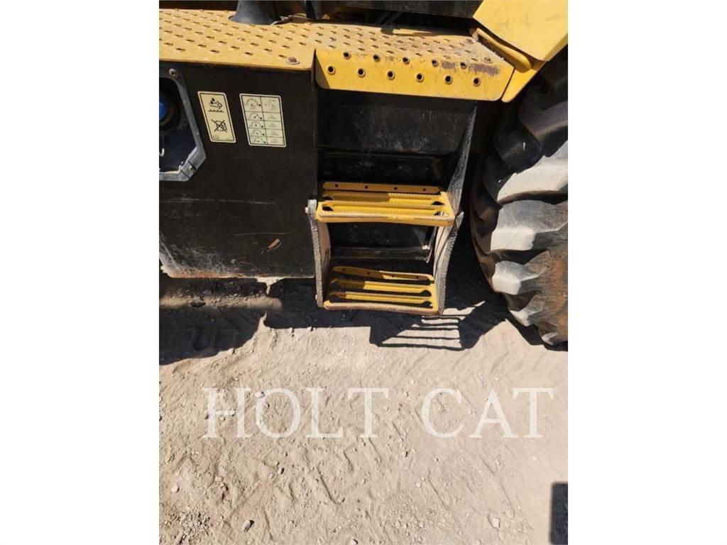 CAT 416 4S Товарач със заден ексватор