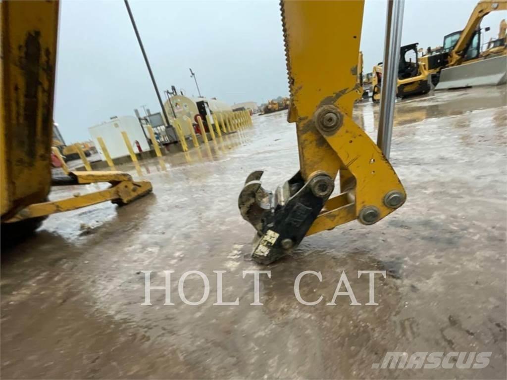 CAT 416 4SX Товарач със заден ексватор