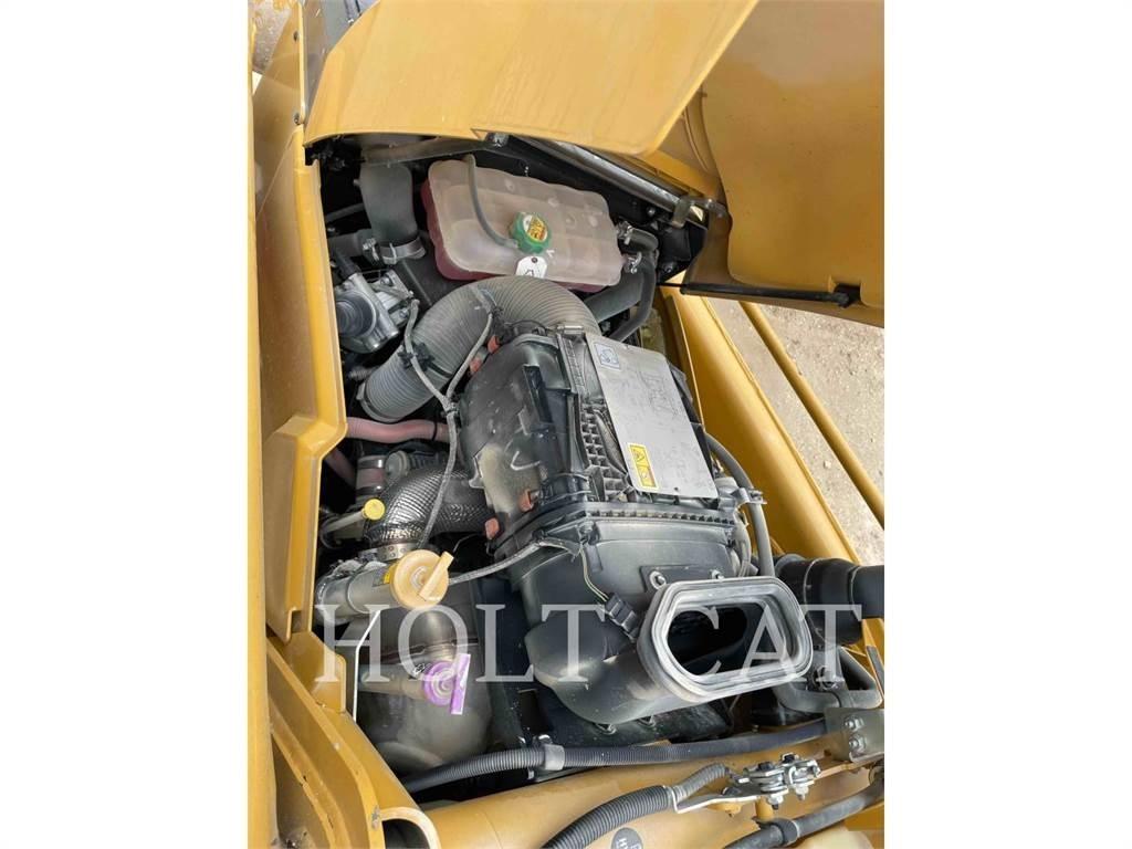 CAT 416 4SX Товарач със заден ексватор