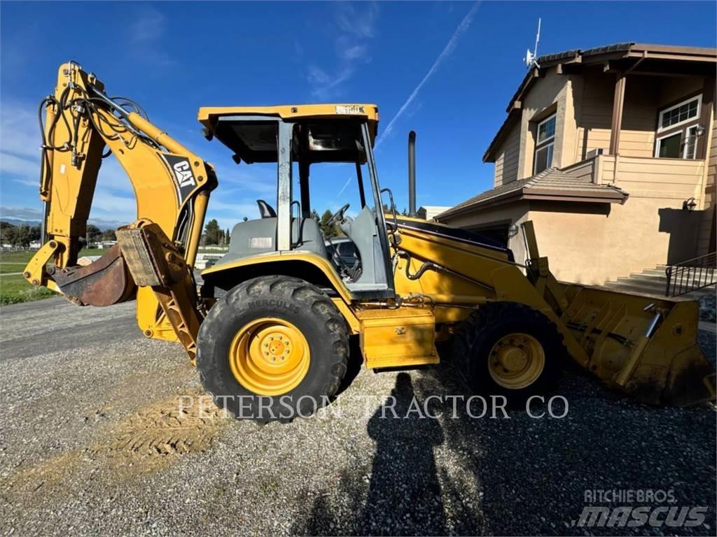 CAT 416D Товарач със заден ексватор