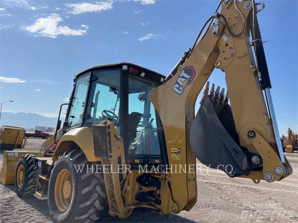 CAT 420 Товарач със заден ексватор