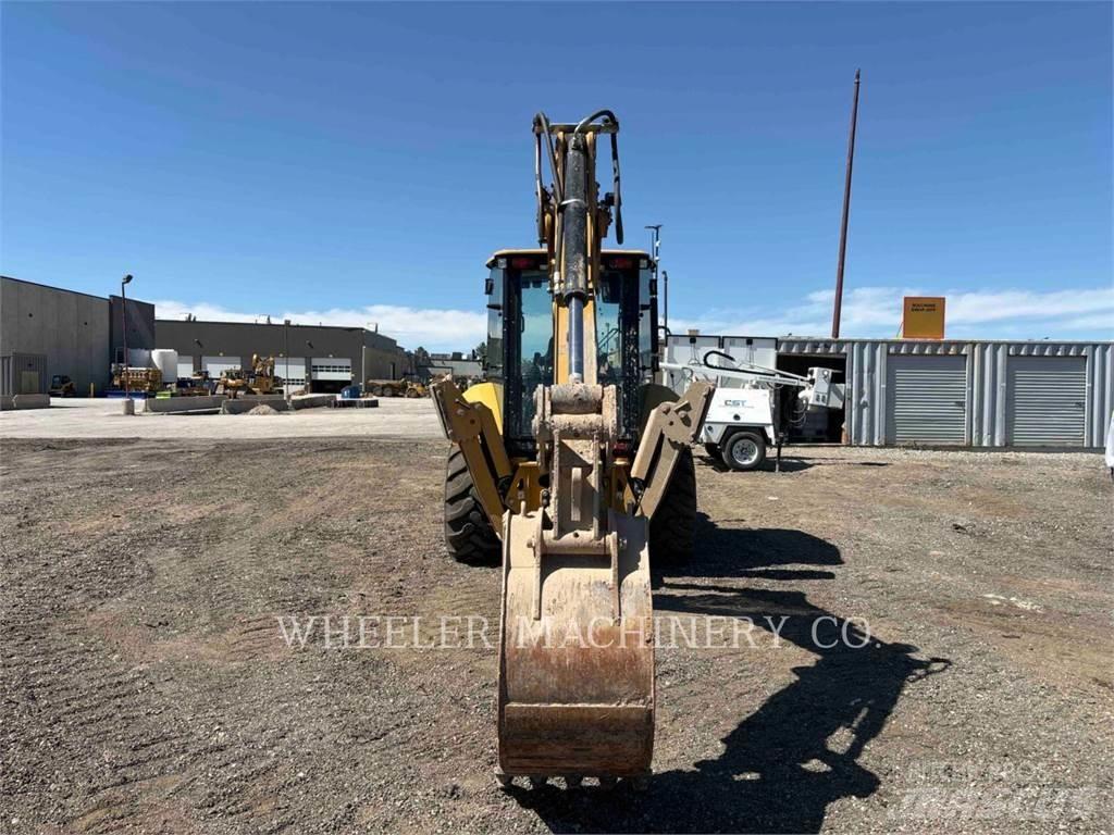 CAT 420 Товарач със заден ексватор