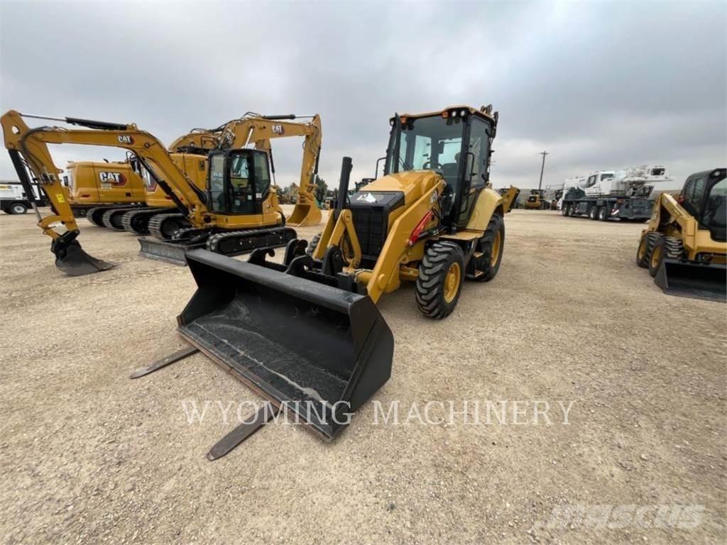 CAT 420 Товарач със заден ексватор