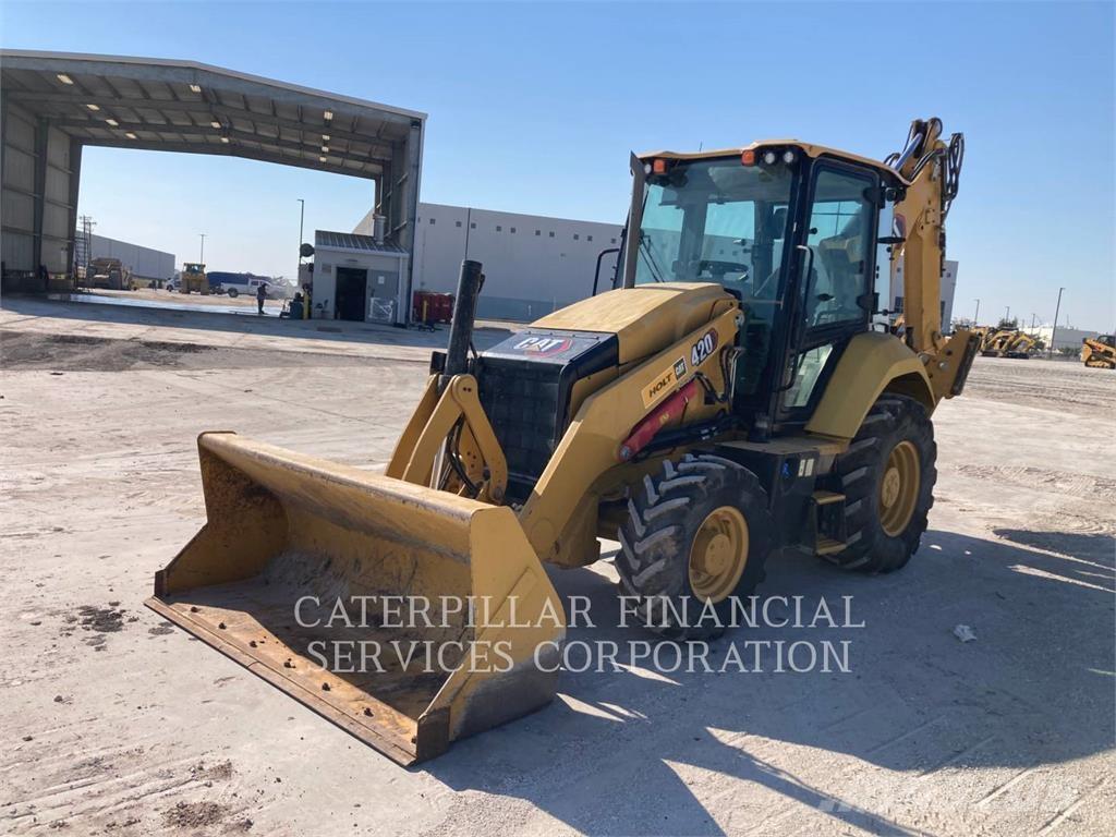 CAT 420-07 Товарач със заден ексватор