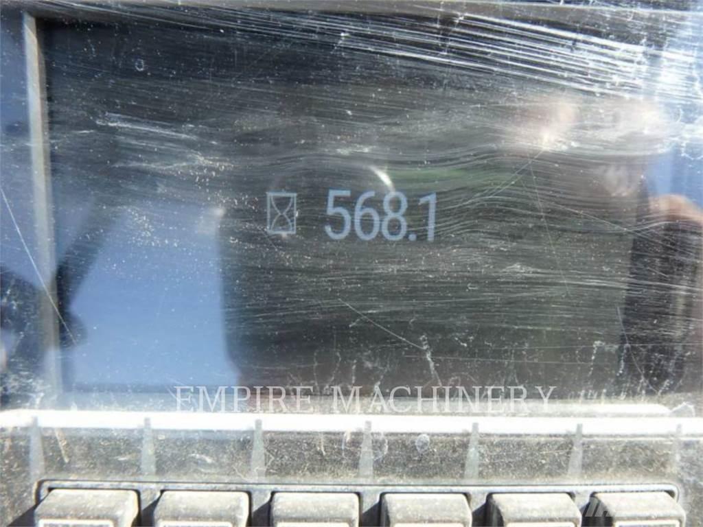 CAT 420-074EOP Товарач със заден ексватор