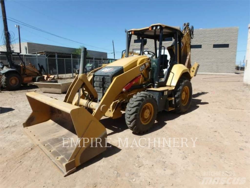 CAT 420-074EOP Товарач със заден ексватор