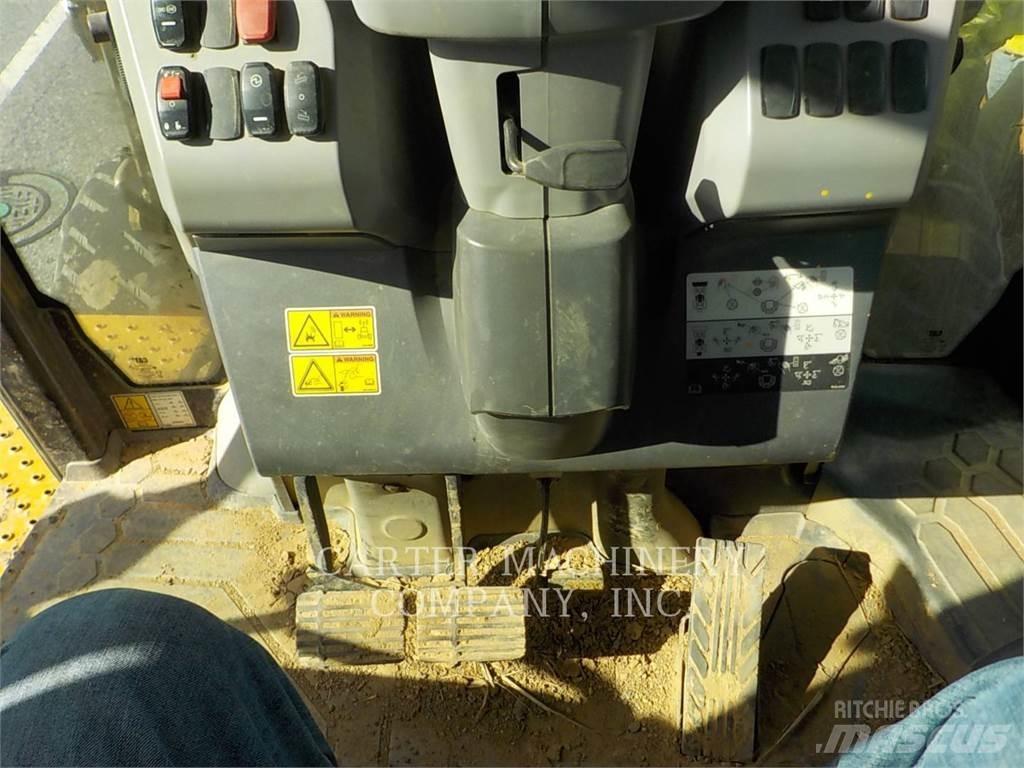 CAT 420-07XE Товарач със заден ексватор