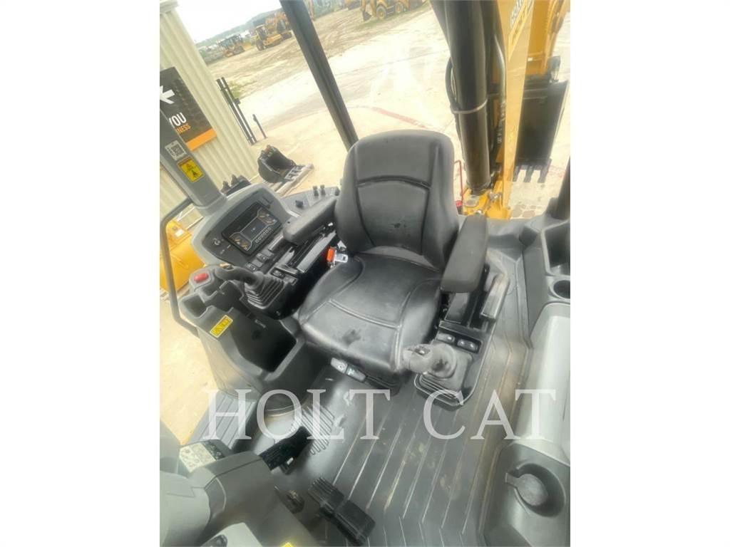 CAT 420-07XE Товарач със заден ексватор