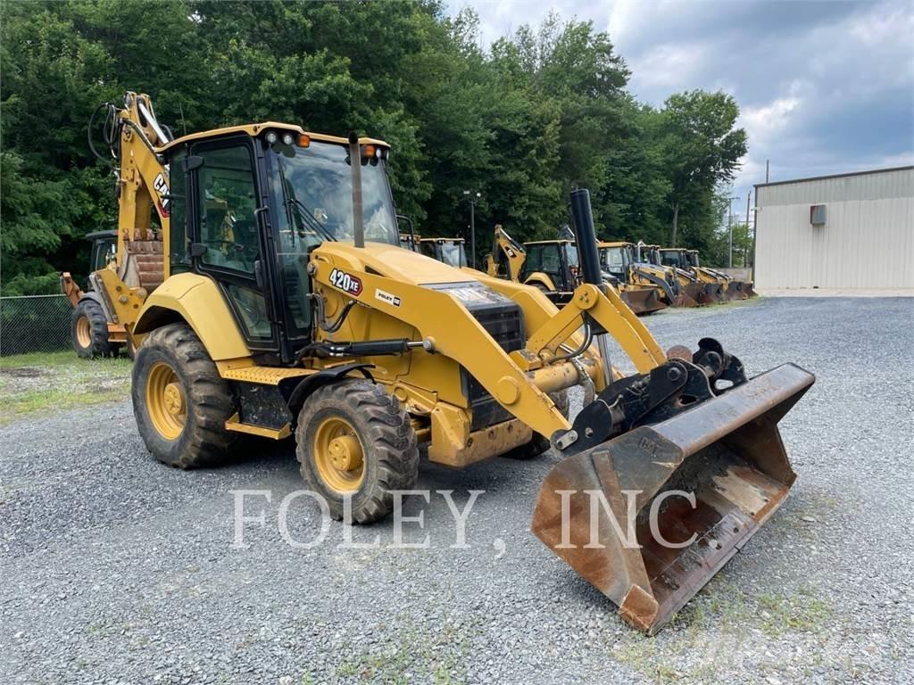CAT 420-07XE Товарач със заден ексватор