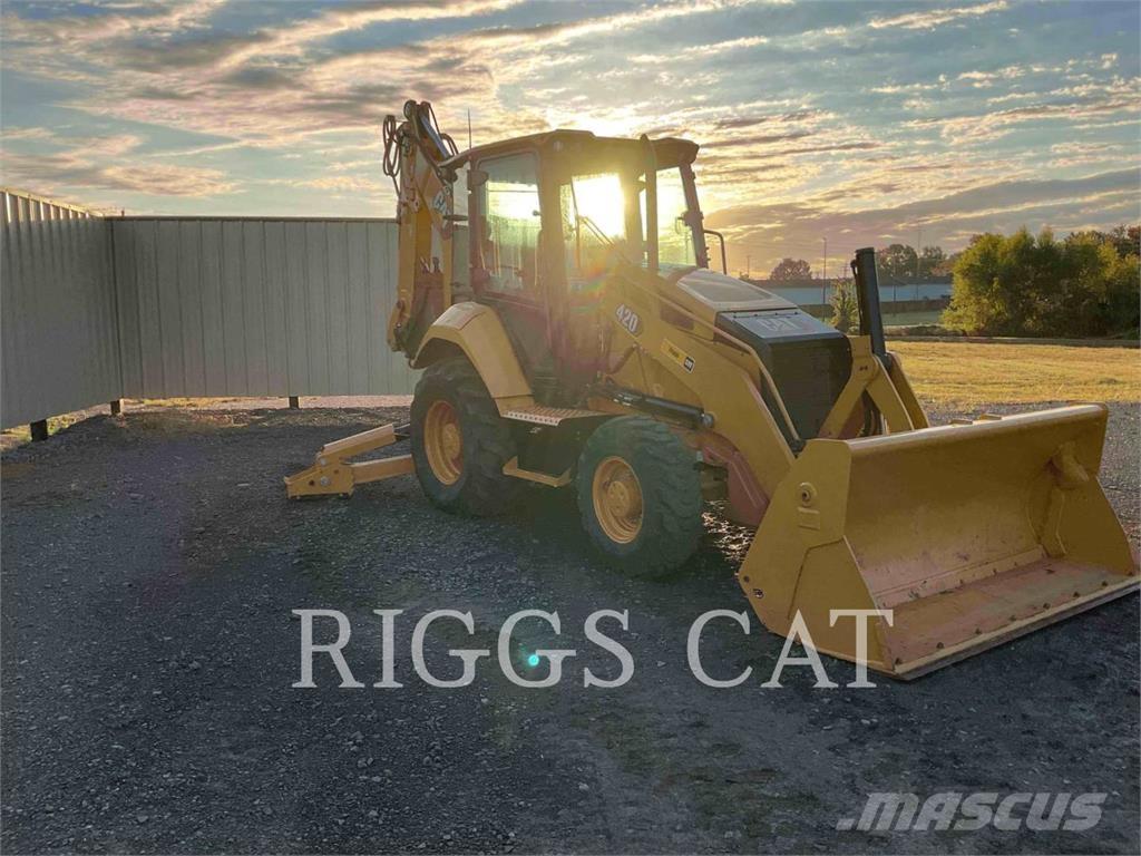 CAT 420 4AEM Товарач със заден ексватор