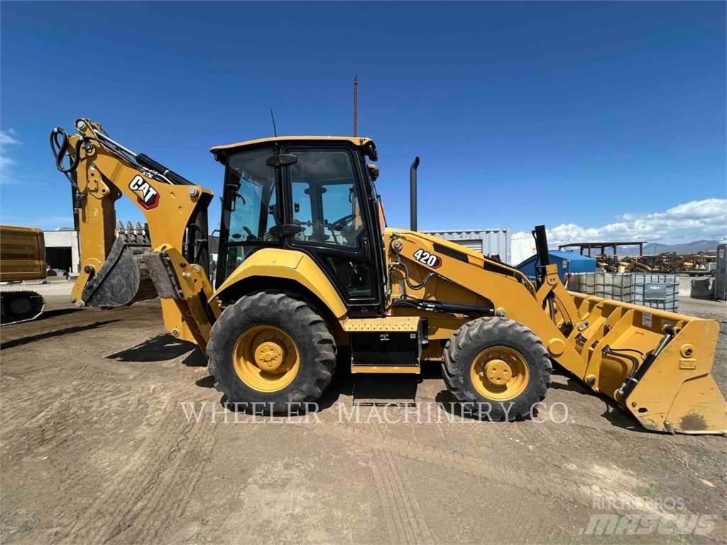 CAT 420 CF Товарач със заден ексватор