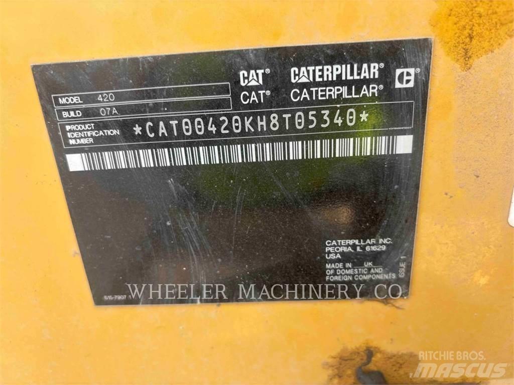 CAT 420 IT CF Товарач със заден ексватор