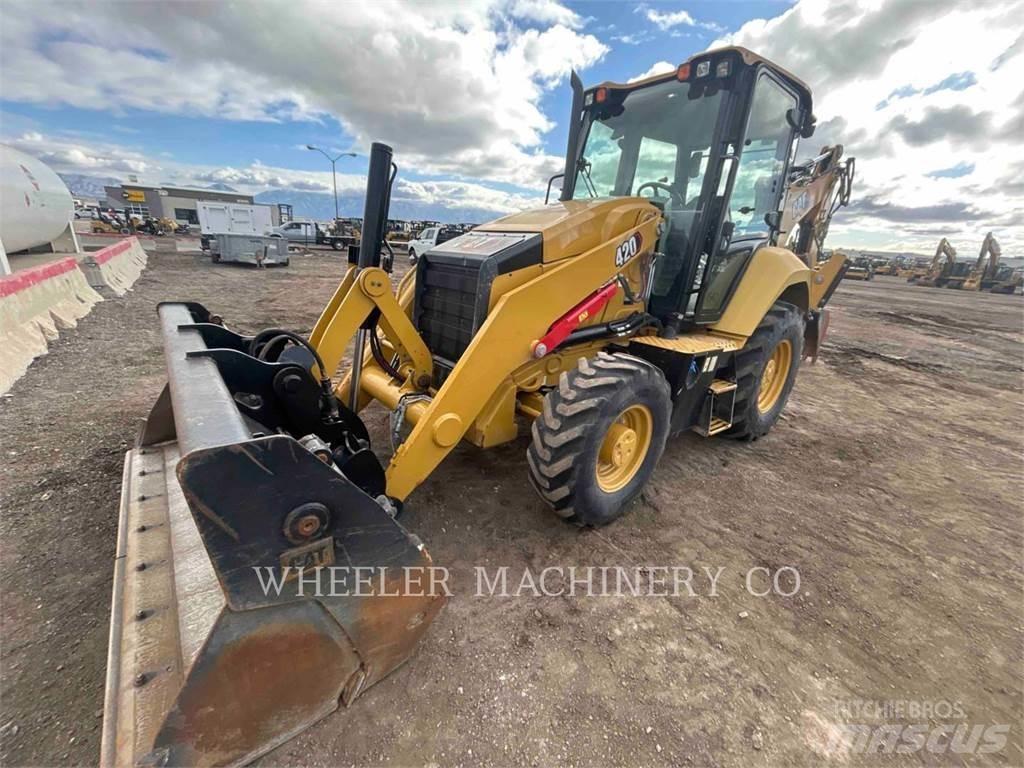 CAT 420 IT TH Товарач със заден ексватор