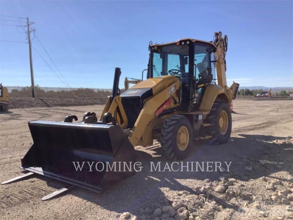 CAT 420 XE Товарач със заден ексватор