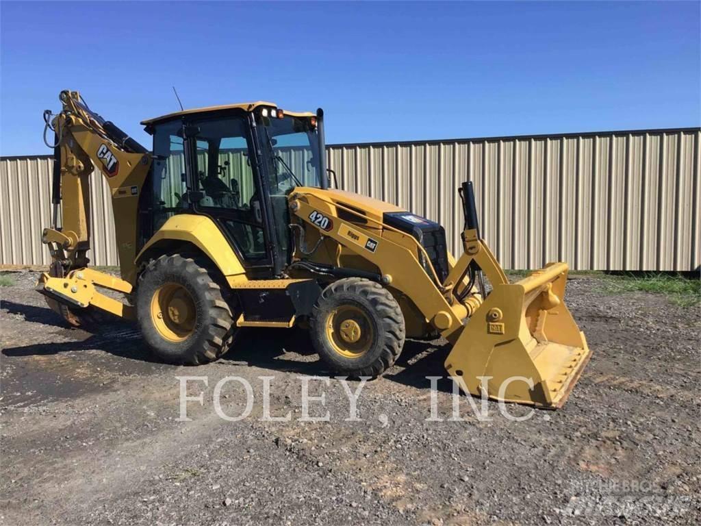 CAT 42007 Товарач със заден ексватор