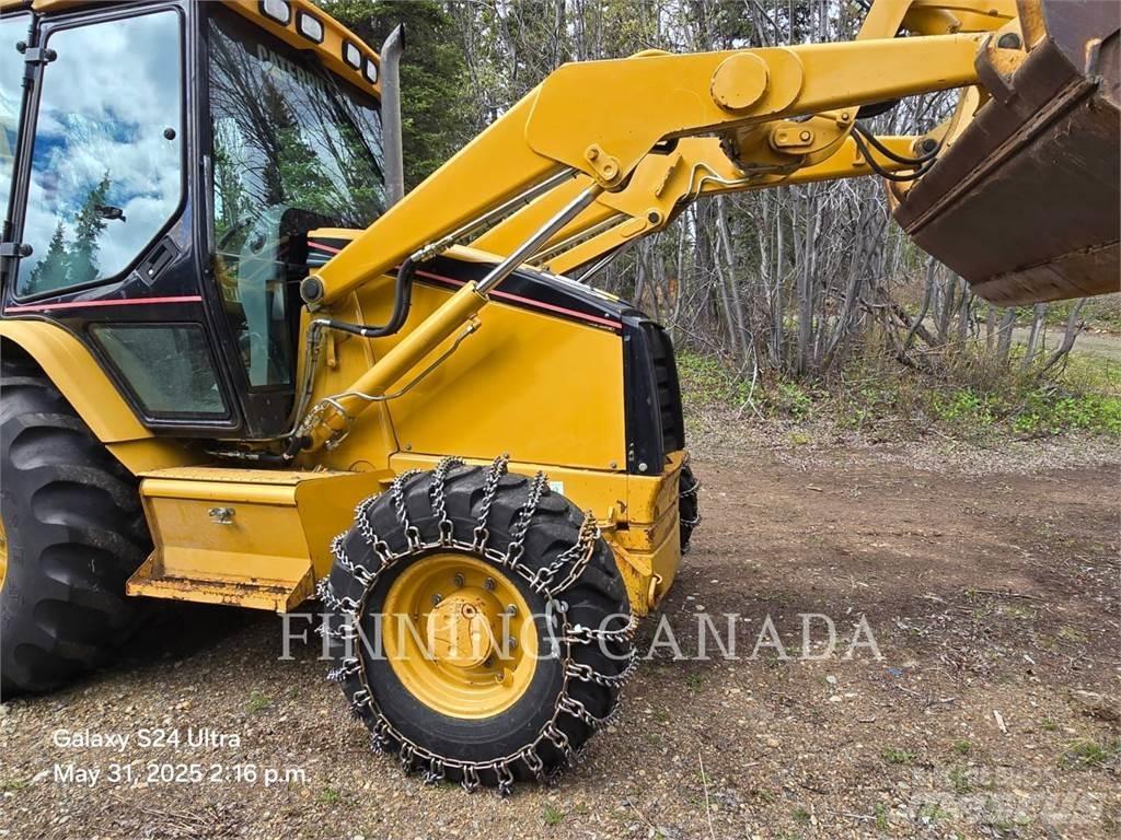 CAT 420D Товарач със заден ексватор