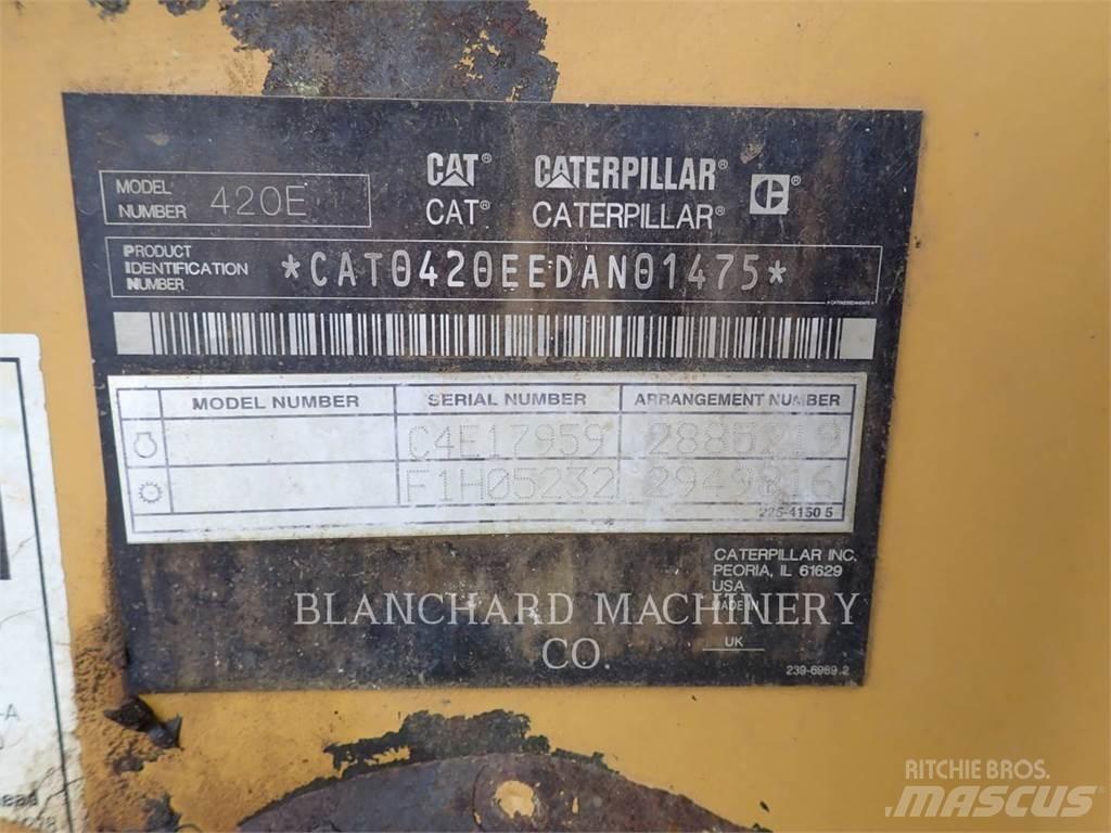 CAT 420EIT Товарач със заден ексватор