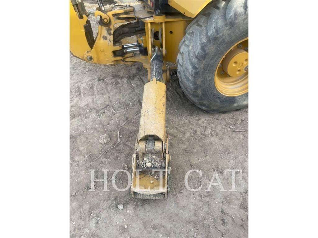 CAT 420F Товарач със заден ексватор