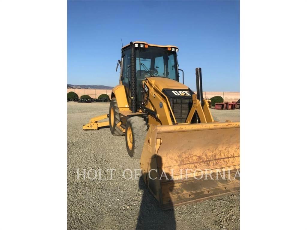 CAT 420F2 Товарач със заден ексватор