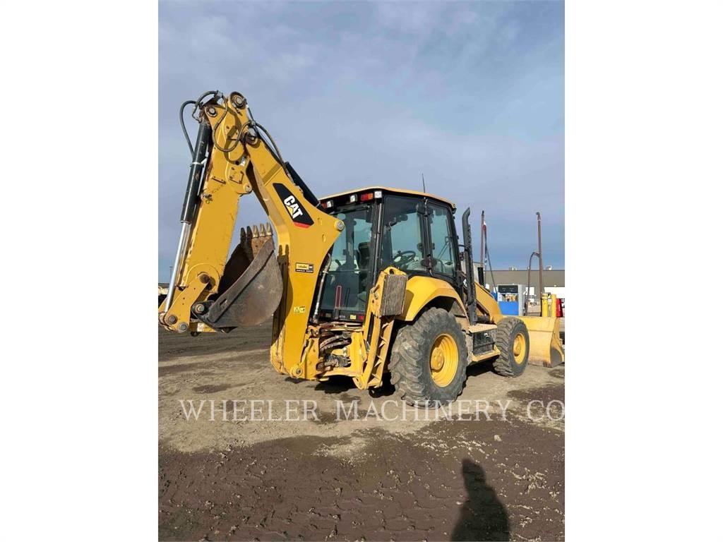 CAT 420F2 Товарач със заден ексватор
