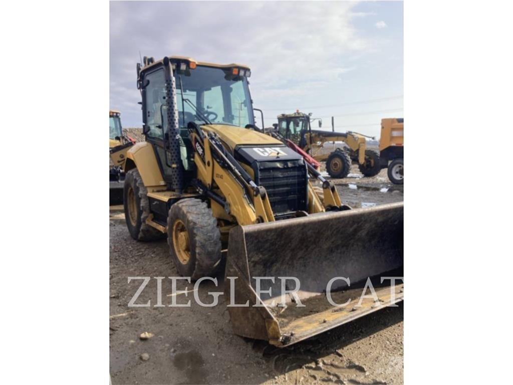 CAT 420F2 Товарач със заден ексватор