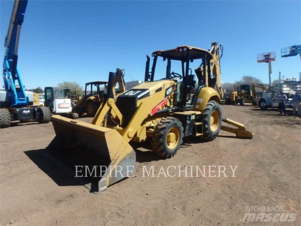 CAT 420F2 4EO Товарач със заден ексватор