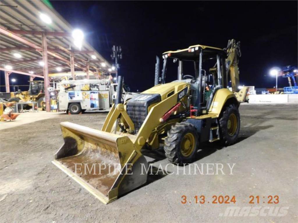 CAT 420F2 4EO Товарач със заден ексватор