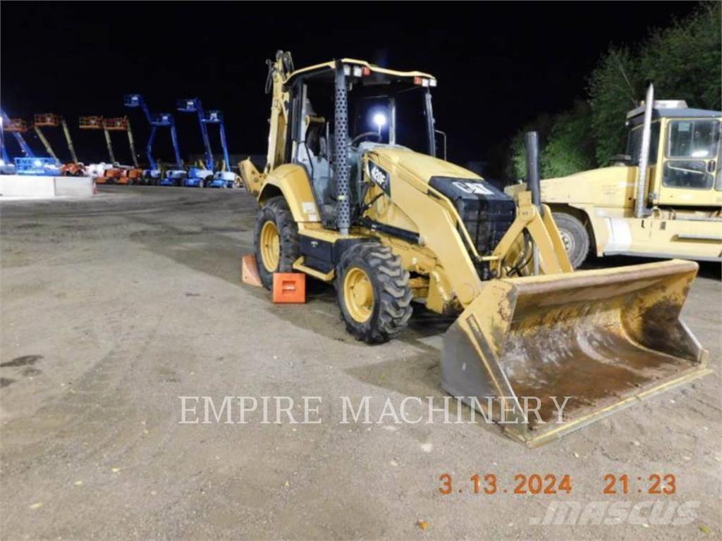 CAT 420F2 4EO Товарач със заден ексватор