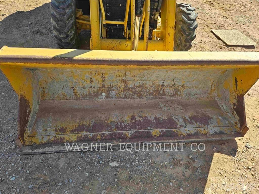 CAT 420F2 4WDE Товарач със заден ексватор