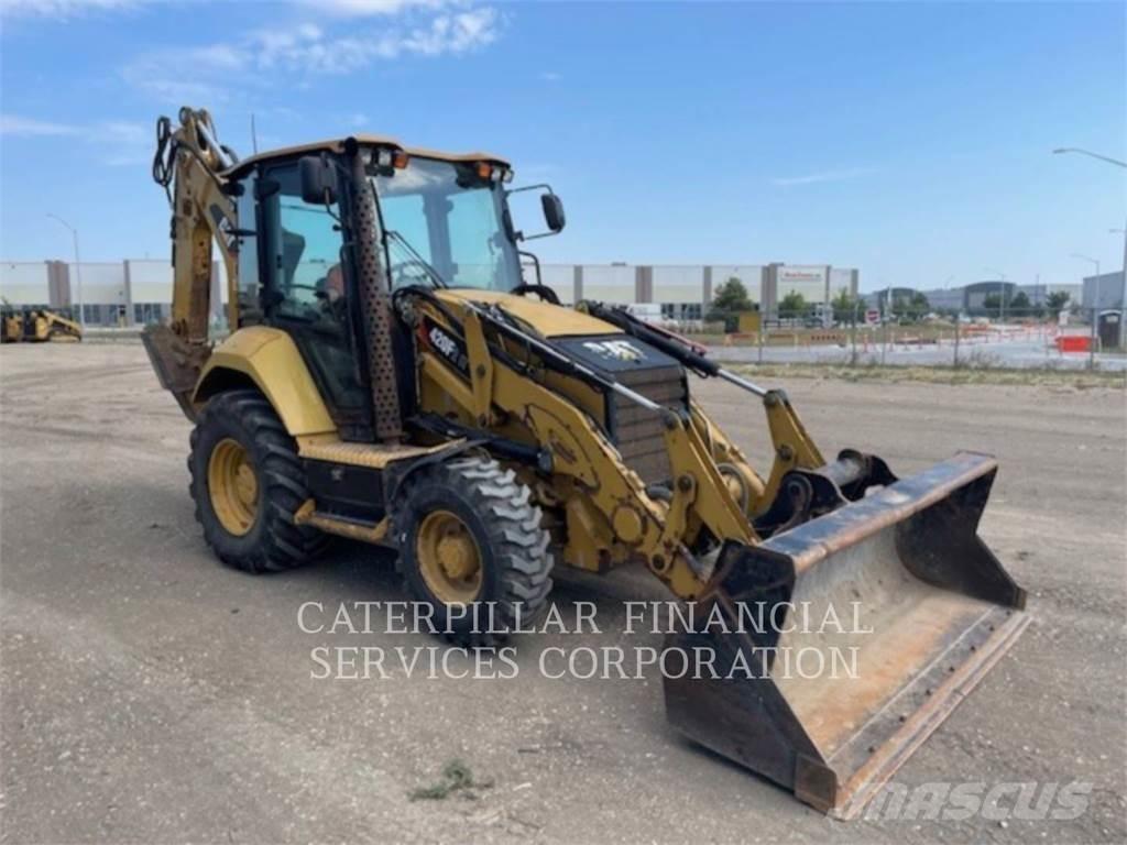 CAT 420F2 IT Товарач със заден ексватор