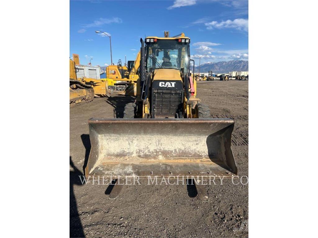 CAT 420F2 IT E Товарач със заден ексватор