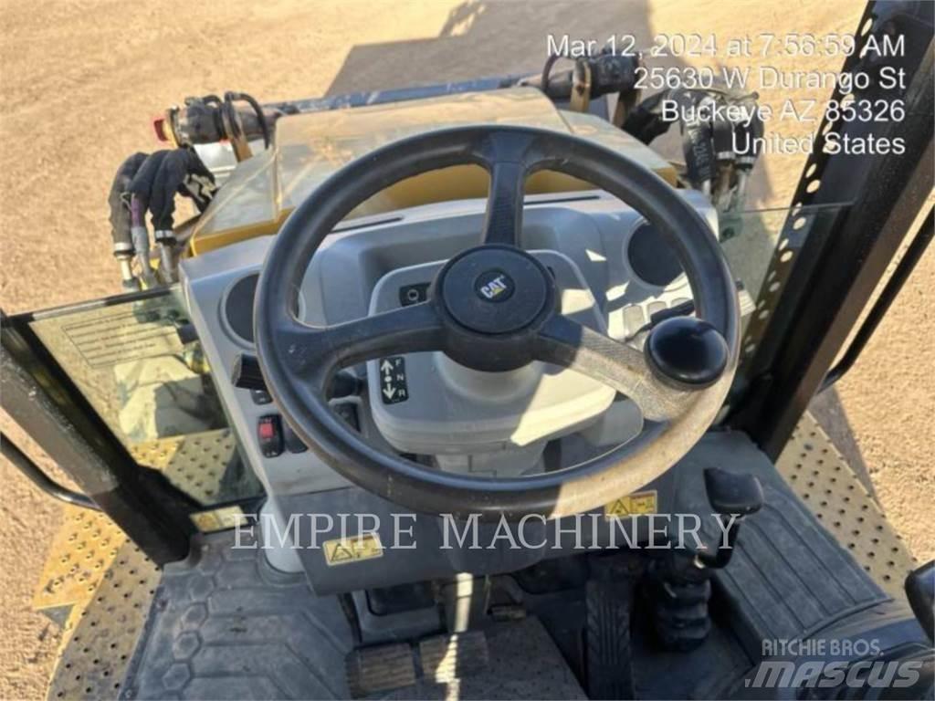 CAT 420F24EOIP Товарач със заден ексватор