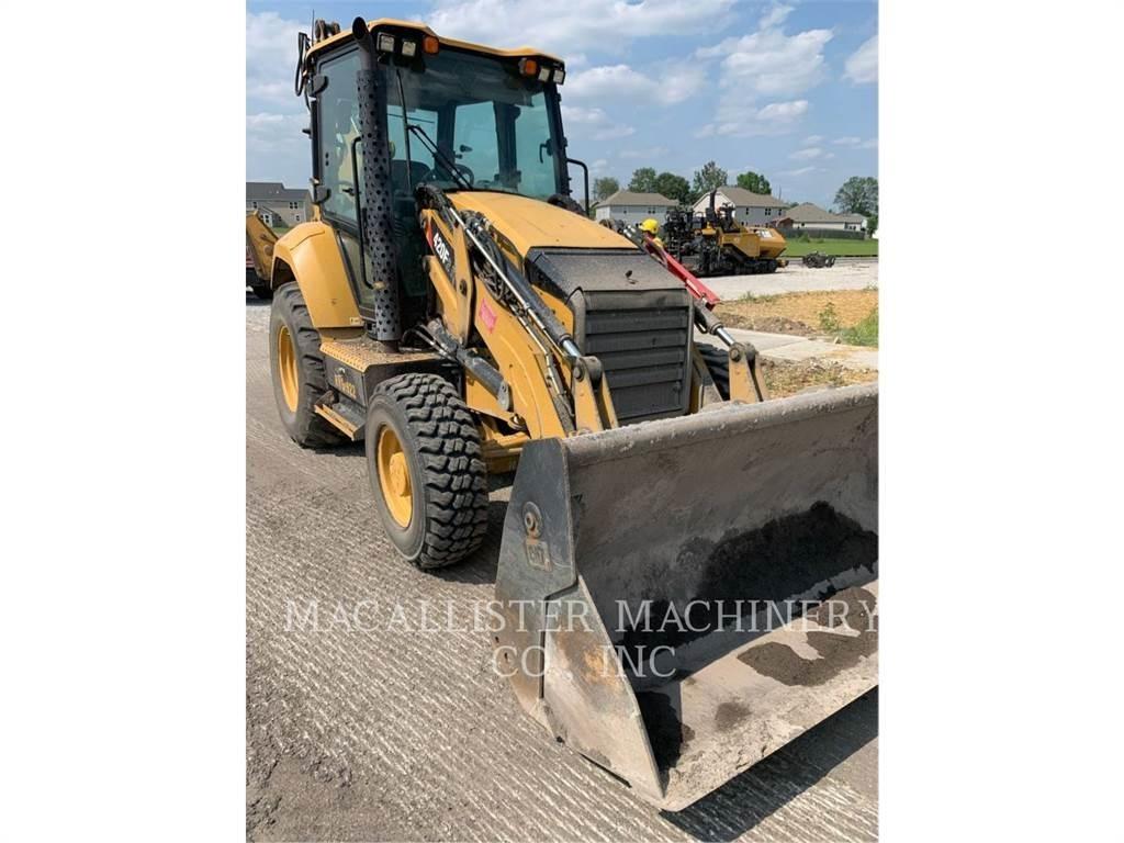CAT 420F2IT Товарач със заден ексватор