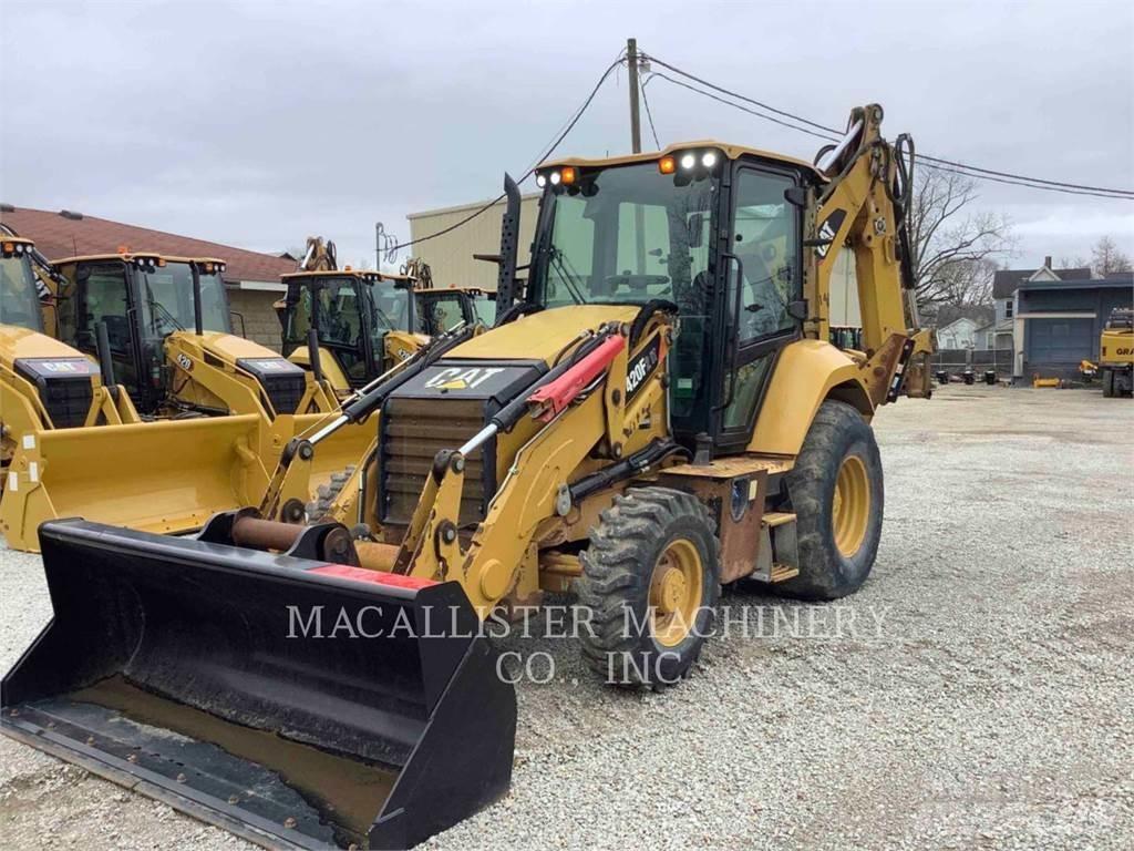 CAT 420F2IT Товарач със заден ексватор