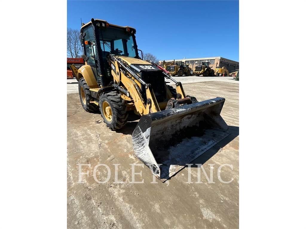 CAT 420F2IT Товарач със заден ексватор