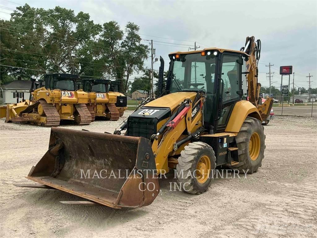 CAT 420F2IT Товарач със заден ексватор