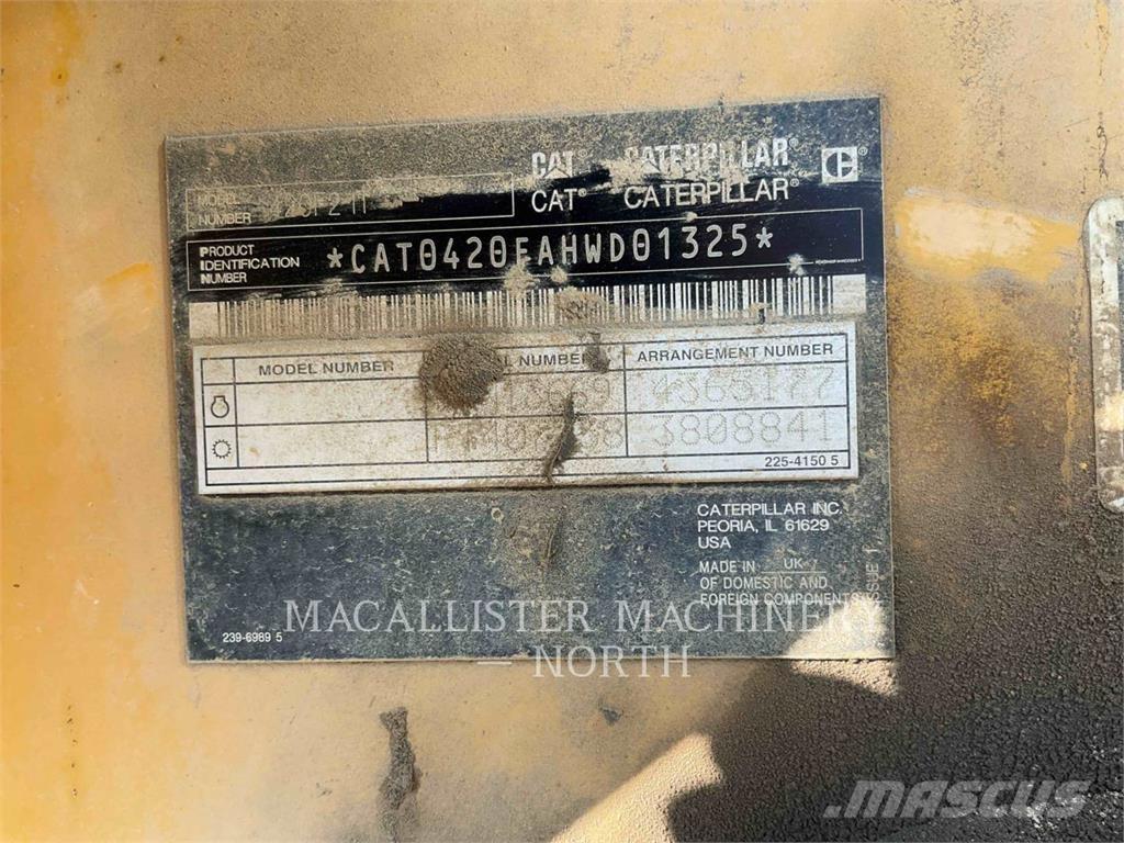 CAT 420F2IT APR Товарач със заден ексватор